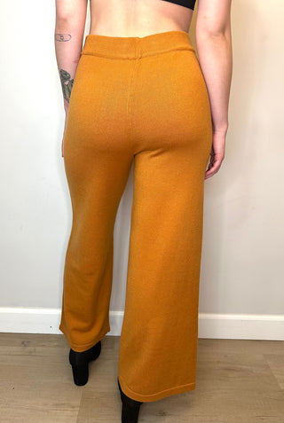 Stretch golden pants